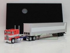 1/64 596 2026 HEC Peterbilt Optimus Prime Truck Car model Diecast