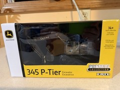 ERTL John Deere 345 P-Tier Excavator 1:50 Die-cast Prestige Chase Model