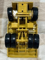 Norscot Caterpillar CAT 777D Off Highway Truck Heavy 2lbs 12oz 8”x 4.5” #8294