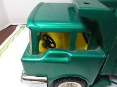 Vintage Structo Dumper Pressed Steel Collectible Truck blue/green, Nice!!