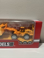 Denver Models – Semi Hauler with Construction Dump Truck and Front Loader – G6