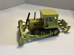Terex 82-50 NZG Diecast Bulldozer Green Vintage 1:40 Crawler Excavator