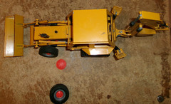 1/16 vintage gescha case 580B CK loader/backhoe see description good used