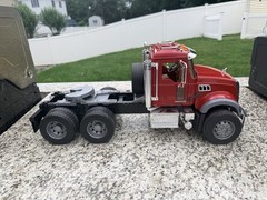 BRUDER Mack Granite Truck Semi Cab 1:16 2007 Made in Germany Tractor Trailer