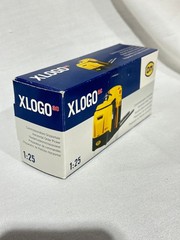 OM Xlogo AC Horizontal Order Picker By Old Cars 1/25th Scale