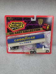 Vintage 1996 Road Champs Goodyear Die Cast Semi Truck Trailer #7382 HO Scale